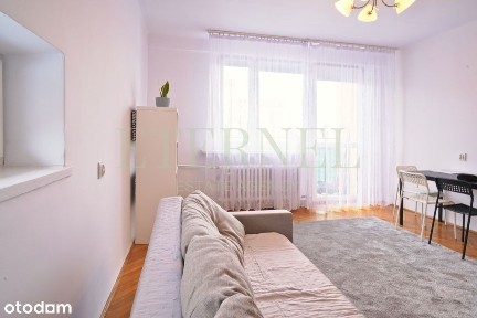 Przestronne mieszkanie 2-pokojowe 52m2 z piwnicą przy os. Kolorowym