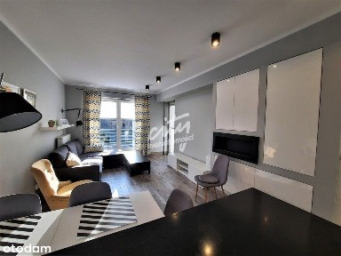 Stare Miasto, 2 pok z balkonem, winda