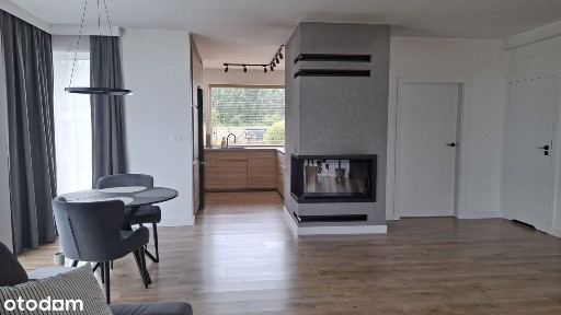 Dom jednorodzinny w zabudowie bliźniaczej ul. Kwiatowa, Nowy Krępiec