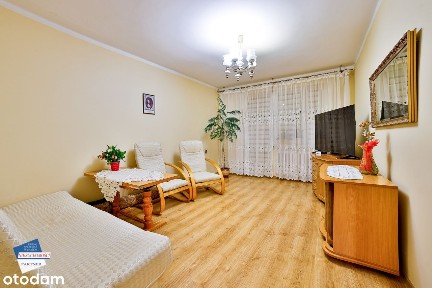 Trzypokojowe mieszkanie w centrum Rabki-Zdrój.