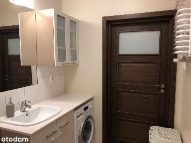 2 pokoje, 52,15 m2. Duży taras 20,34 m2. Blisko metra, Bezpośrednio!