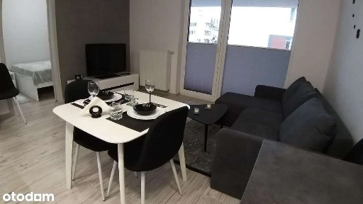 Piękne mieszkanie przy Parku Żerańskim, Bezpośrednio