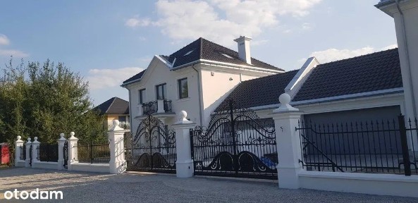 Na sprzedaż piękny dom w zabudowie bliźniaczej
