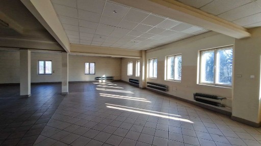 Powierzchnia biurowo- magazynowa Rybitwy 140 m2