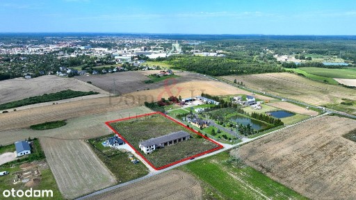 Budynek 1000 m2, działka 1 Ha, możliwość rozbudowy