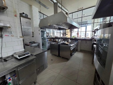 Odstąpię działającą restaurację w Miasteczku Wilanów