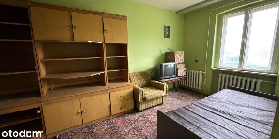 Na sprzedaż - połowa domu w zabudowie bliźniaczej w centrum Brojc