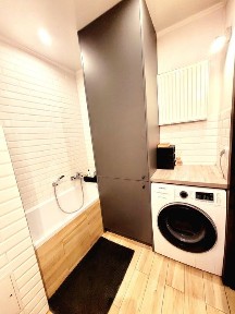 Sprzedam przytulne mieszkanie 53m,1 piętro, klimatyzacja,3 pok, balkon