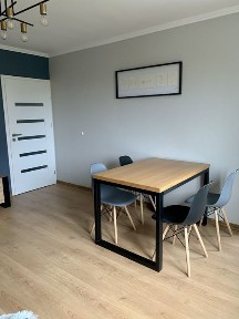 Dwa rozkładowe pokoje Powstańców Wielkopolskich