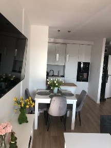 Sprzedam apartament Jeziorna Towers z tarasem gotowy do zamieszkania