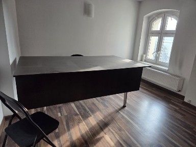 Wynajme biuro -gabinet