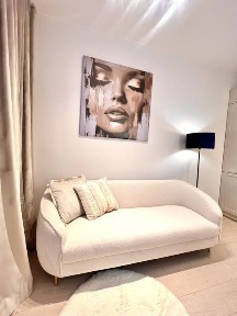 M3 po generalnym remoncie 2 pokoje blisko centrum. Bezpośrednio!