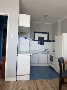BEZPOŚREDNIO ul. Klaudyny wynajmę 2 pokoje z aneksem kuchennym