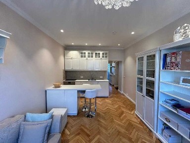 Bezpośrednio, mieszkanie 2 pok, Uniwersytecka, kamienica, po remoncie