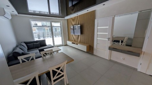 Nowe 3 pokojowe mieszkanie 60m2 z parkingiem, klimatyzacją i balkonem