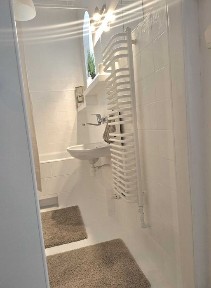 Kawalerka Ul. Smocza 3. Bliski Mirów.