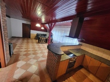 3pok,65m2,SULEJÓWEK Miłosna,I piętro dom wolnostojący, parking w cenie