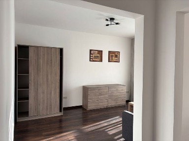 Słowackiego 50m2 Legionowo winda taras miejsce postojowe