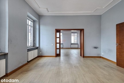 201 m2 w kamienicy z windą| Potencjał pod prowadzenie biznesu