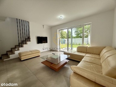 | Nowy bliźniak | Garaż w bryle! |