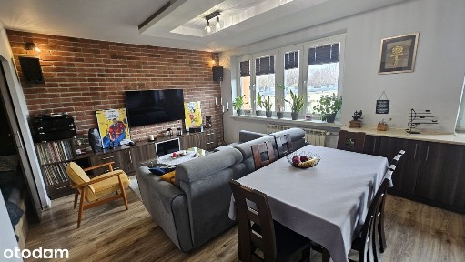 Wysoki standard, doskonała lokalizacja - czteropokojowe po remoncie.