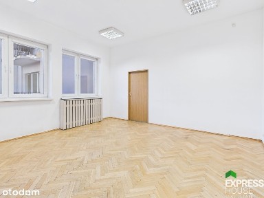 Lokal 126m2 w budynku z windą na Rynku