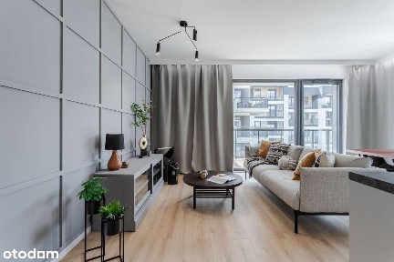 Mieszkanie 4 pokojowe z garderobą w sercu Jeżyc