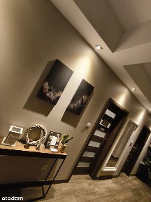 Dwupoziomowe mieszkanie z balkonem w Krakowie