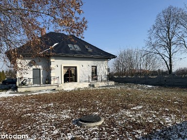 Przestronny dom 216 m² dla rodziny | 5 pokoi | Ogród | Pleszew
