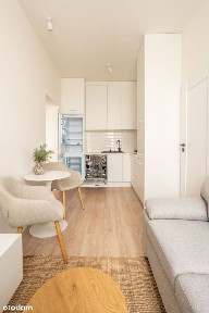 Nowe,umeblowane,z klimatyzacją i piwnicą w