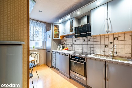 Duży balkon, garaż, piwnica, 3 pokoje