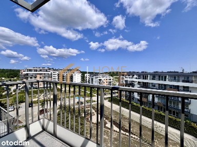 3 pokoje na ostatnim piętrze z dużym tarasem