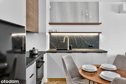 NOWA kawalerka - wysoki standard i dobra komunikacja