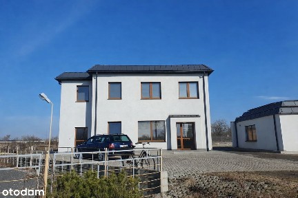 Lokal użytkowy, 200 m², Opole