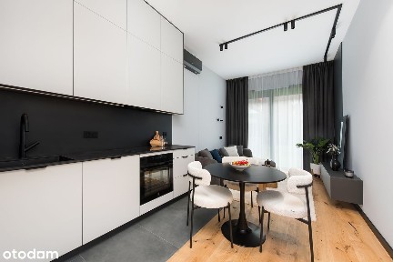 Młyny Mogilska | Apartament z klimatem loftu i dwoma ogródkami