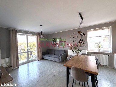 Trzypokojowe mieszkanie na sprzedaż