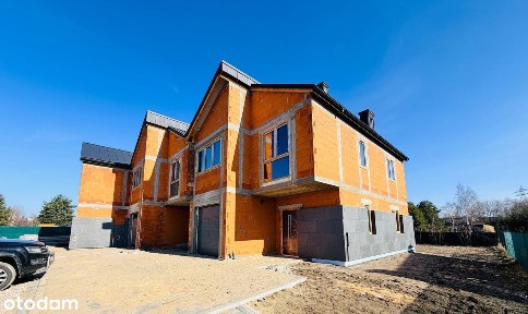 Łazy, Lesznowola, piaseczyński, mazowieckie