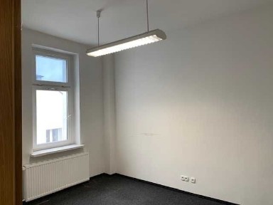 Do wynajęcia - biuro 14,5 m² od zaraz. Centrum Piły.