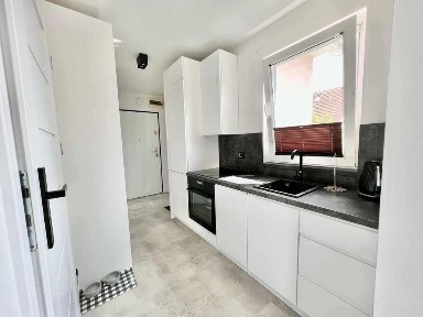 Komfortowe 2 pokoje z ogródkiem, miejsce parkingowe BEZ POŚREDNIKÓW!