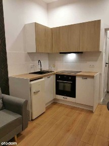 Mieszkanie 18m2 Rewolucji 34 przy Uniwersytecie