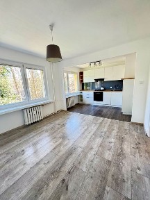 OSIEDLE PODGÓRZE M 3 mieszkanie na pierwszym piętrze