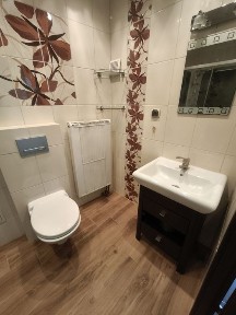 Sprzedam mieszkanie przy rynku Prudnik 50 m kw.