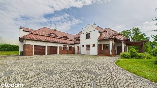 Luksusowa rezydencja z prywatnym lasem, strefą SPA