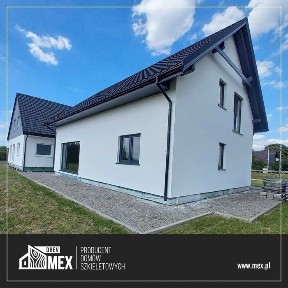 Dom szkieletowy z ekspozycji 160 m2