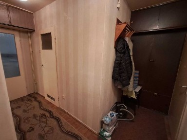 3 pokojowe mieszkanie w bloku, do remontu