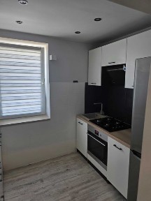 3 Pokojowe Mieszkanie Z Balkonem 4 Piętro