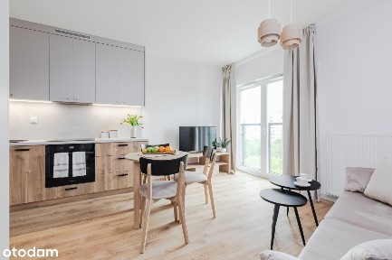Studio 26M2|Cowork W Cenie, Promo|Pets Ok