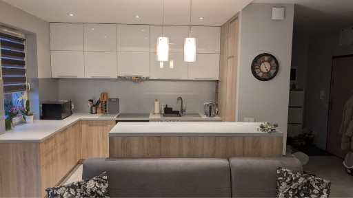 Duże dwupokojowe mieszkanie, balkon 25 m