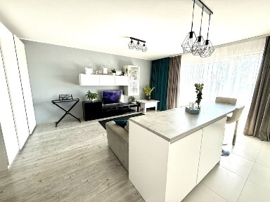 Mieszkanie z windą i mięscem postojowym