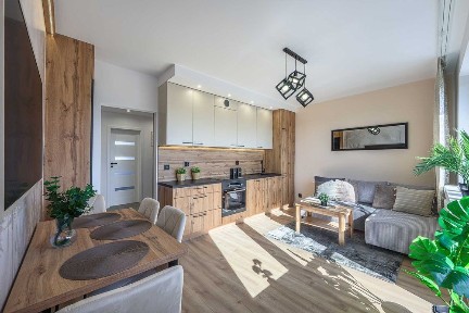 Retkinia. Piękne 3 pokoje. Meble na Wymiar. AGD/TV. Balkon.